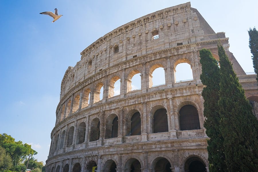 10 Best Tips for Traveling Europe