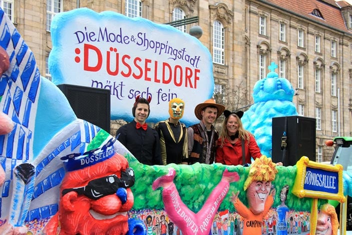 Feeling the Love at Dusseldorf's Karneval