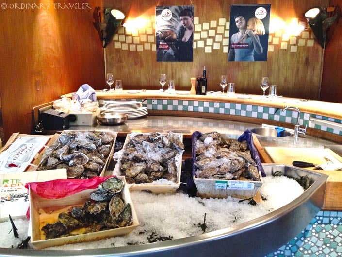 Dock's Cafe Oyster Bar - Antwerp, Belgium