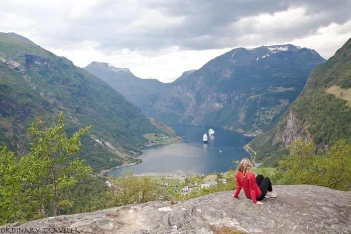 Ten Best Jobs for People Who Love to Travel
