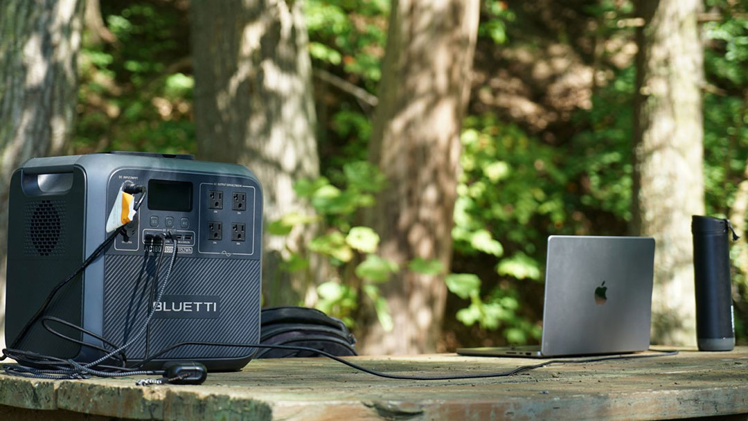 BLUETTI AC180 Solar Power Station: Boost Your Off-Grid Life