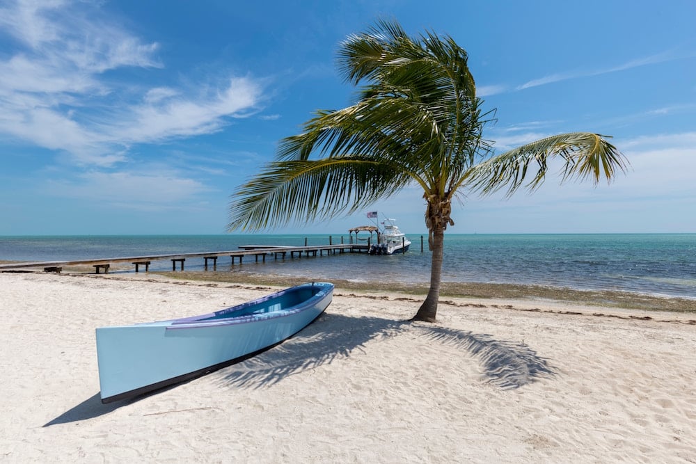 25 Best Honeymoon Destinations Around The World (And Where To Stay)