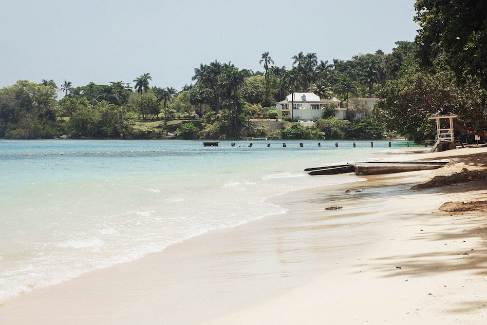 25 Best Honeymoon Destinations Around The World (And Where To Stay)